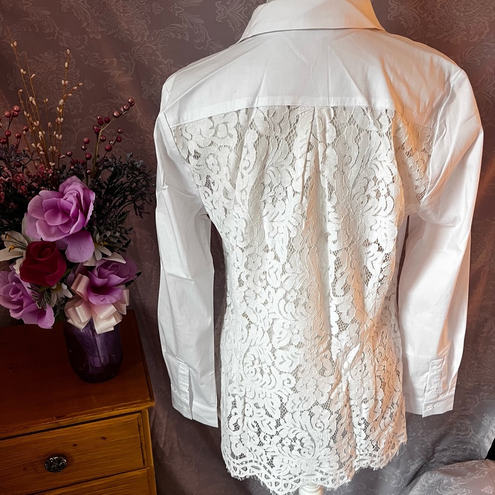 Venus button down white dress shirt sz 8